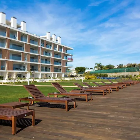 Green C Apartment - Luxurious & Playground & Garage Albufeira Exterior photo