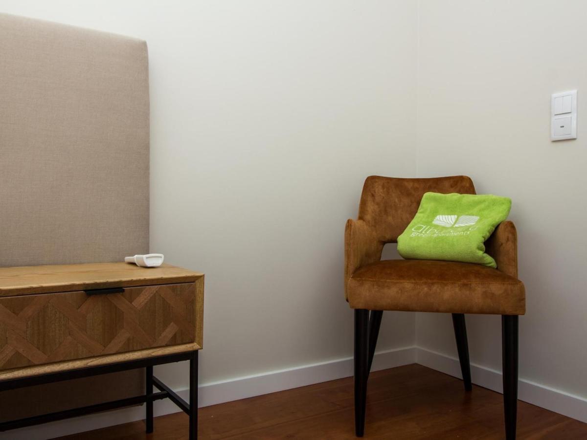 Appartement C - Luxurious & Playground & Garage *