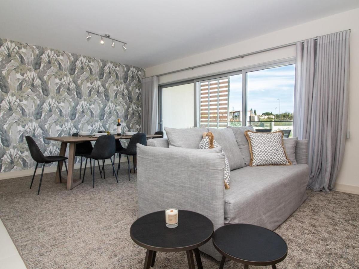 C - Luxurious & Playground & Garage Appartement Albufeira