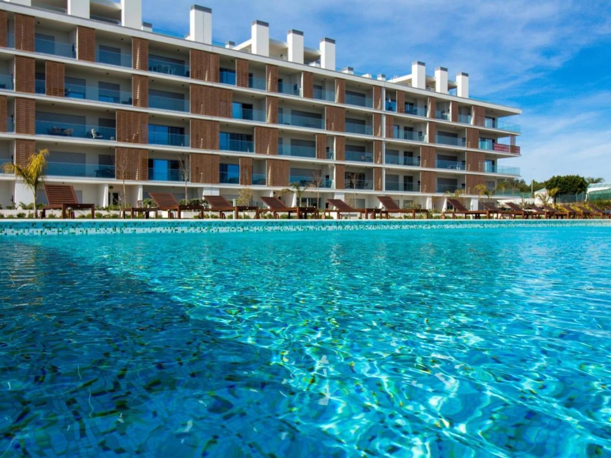 Appartement C - Luxurious & Playground & Garage *