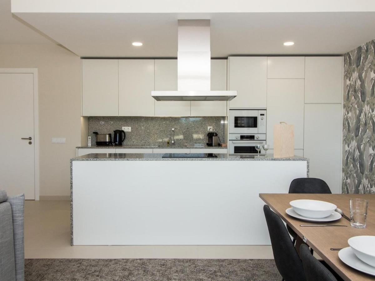 C - Luxurious & Playground & Garage Appartement